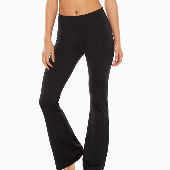 Yoga Pants For Short Lengths